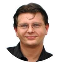 Axel Realtor Weiss