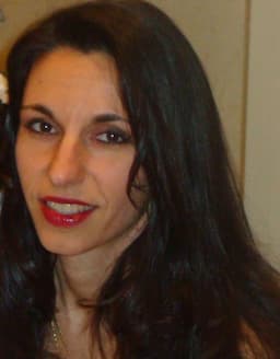 Carmela Kuper