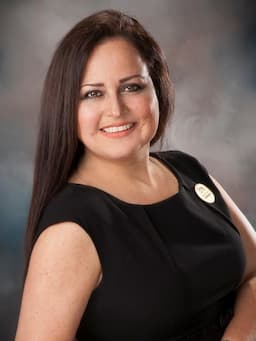 Karmen Mendoza