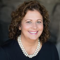 Donna Barnhisel
