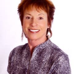 Estee Edwards