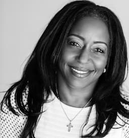 Gwendolyn Fuller