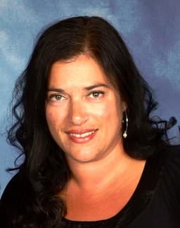 Heather Goncalves