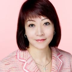 January Lee