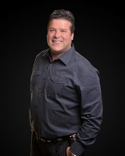 Jay Riney