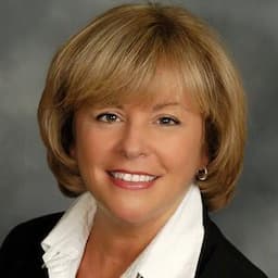 Julie Naumiak