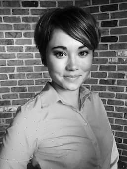 Kara Vienne