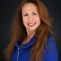 Kelly Reynolds