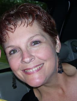 Kim Holt