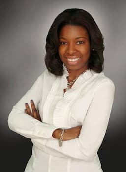 La'dweena Smith