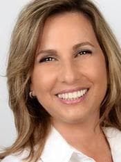 Lisa Stone