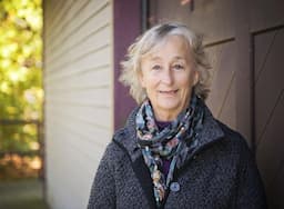 Lois Grieves