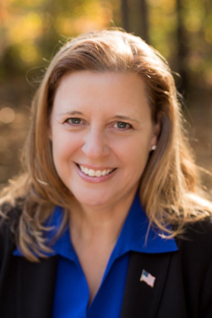 Lorie Couch
