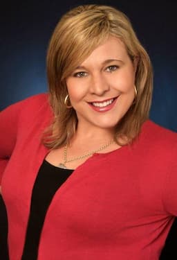 Mindy Hackett