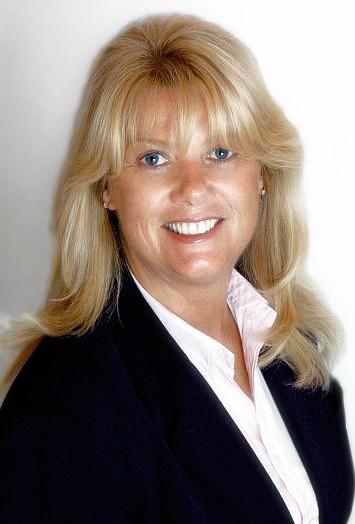 Paula James