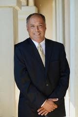 Raymond Hernandez