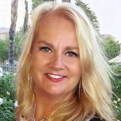 Samantha Buck