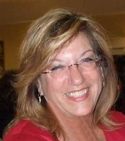 Sanda Andrews