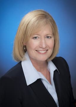 Shelley James