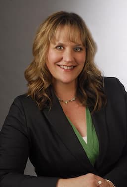 Suzanne Smith