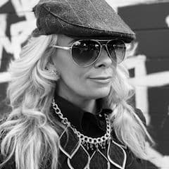Tami Pierce