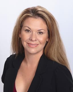 Valerie Nall