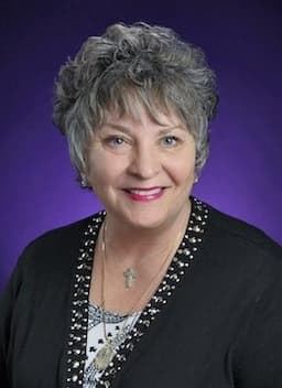 Vicki Hartnett